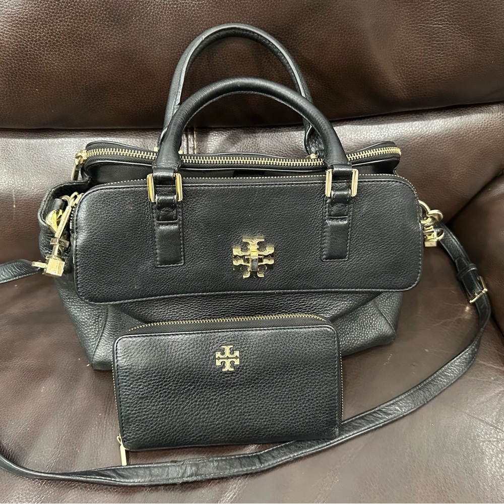 Tory Burch Mercer Double Zip Kira Crossbody W/Matching Wallet Bk Pebbled Leather